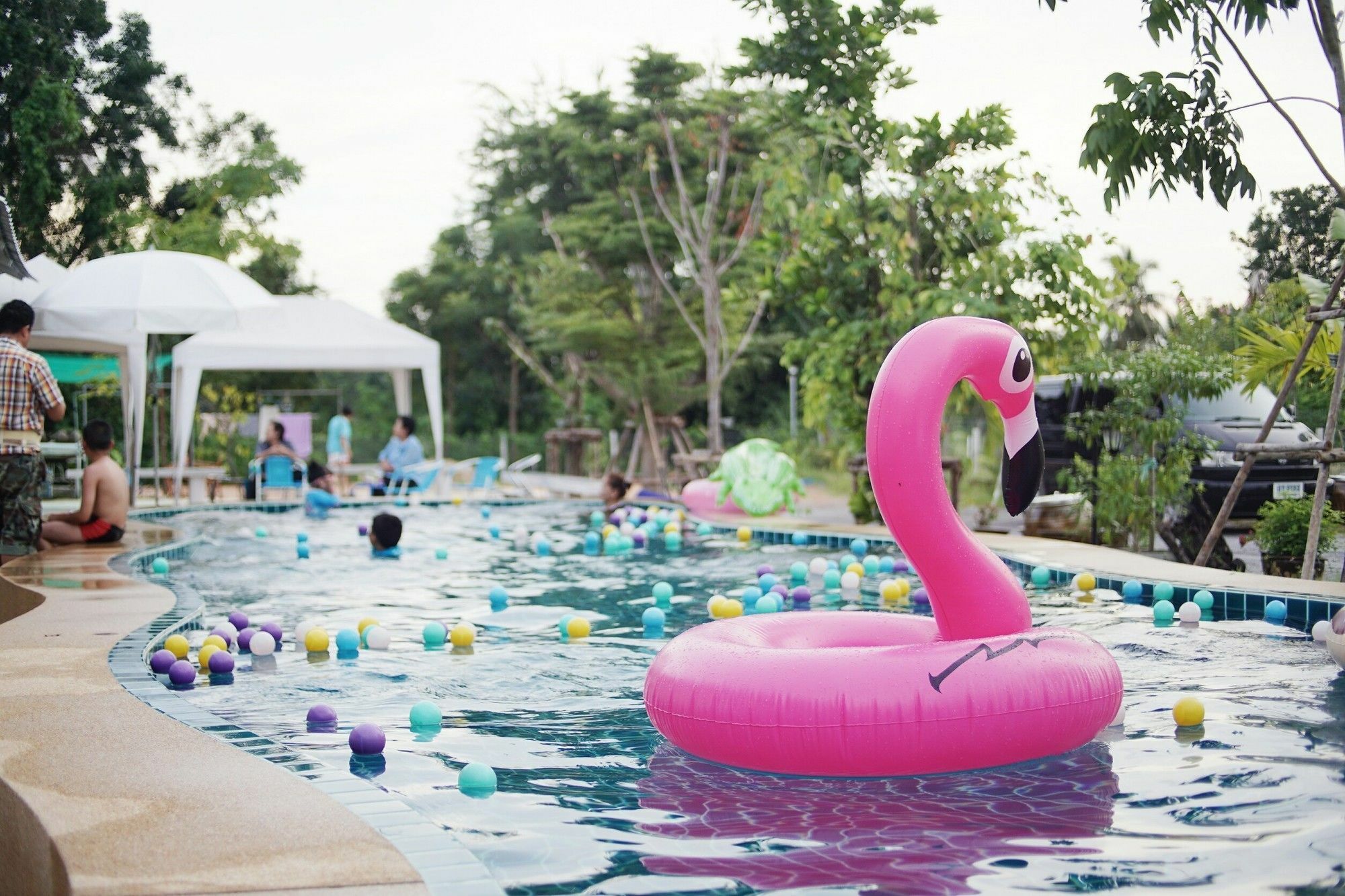 Sky And Water Resort Cha-am Exterior foto