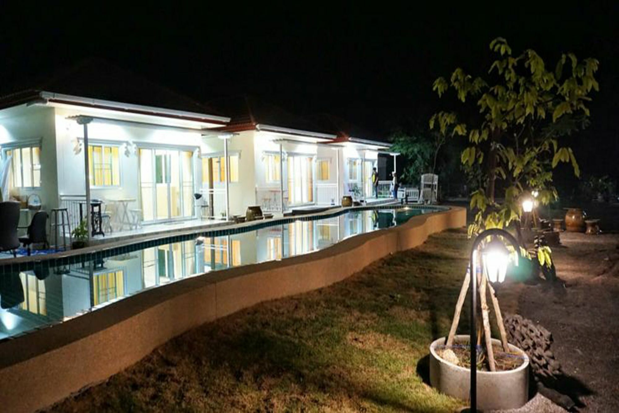 Sky And Water Resort Cha-am Exterior foto